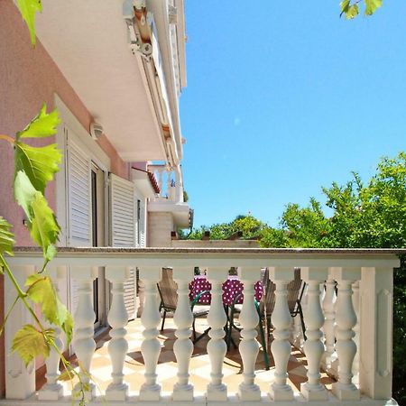 Apartments Alex Baška Extérieur photo