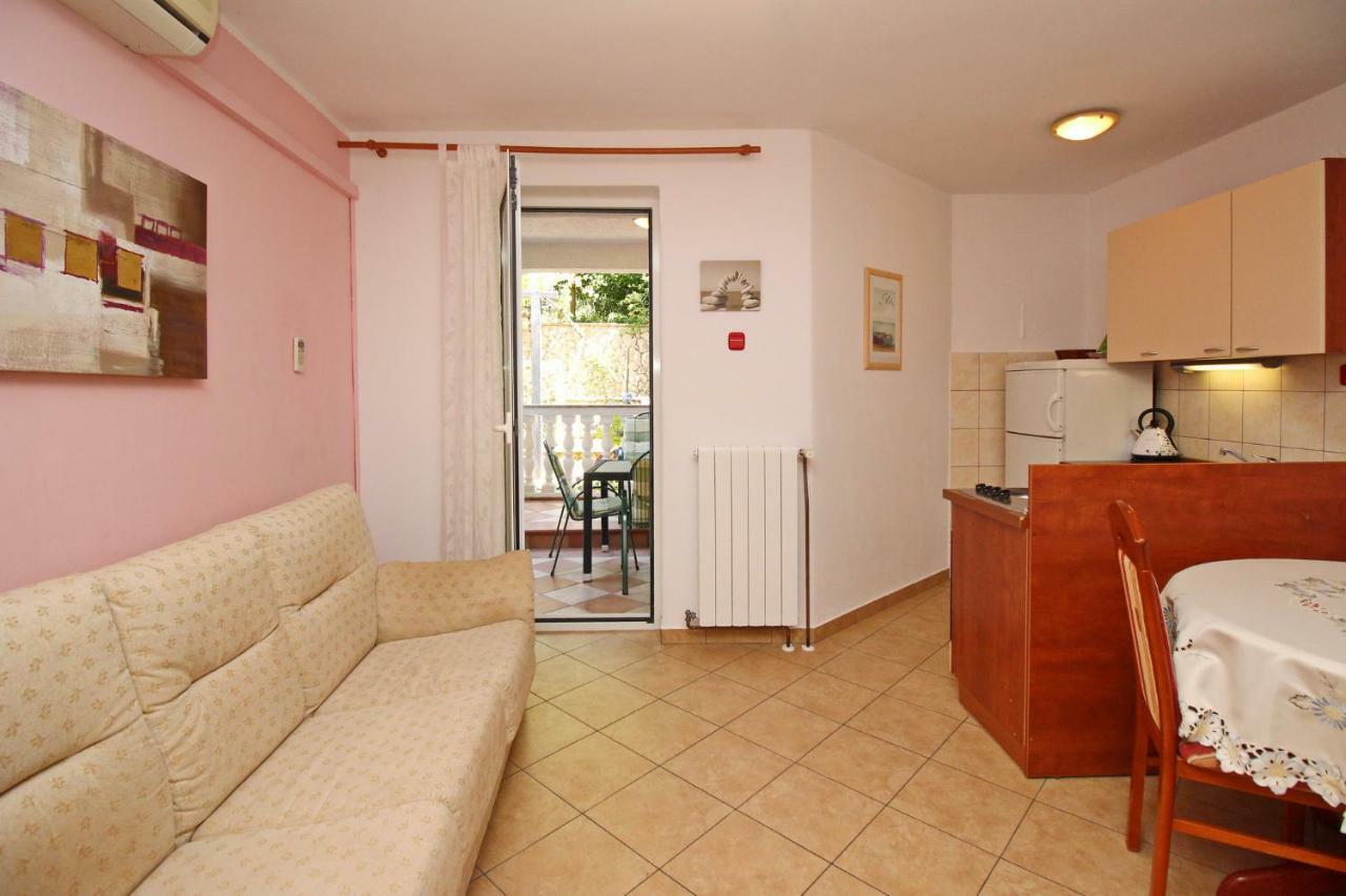 Apartments Alex Baška Extérieur photo