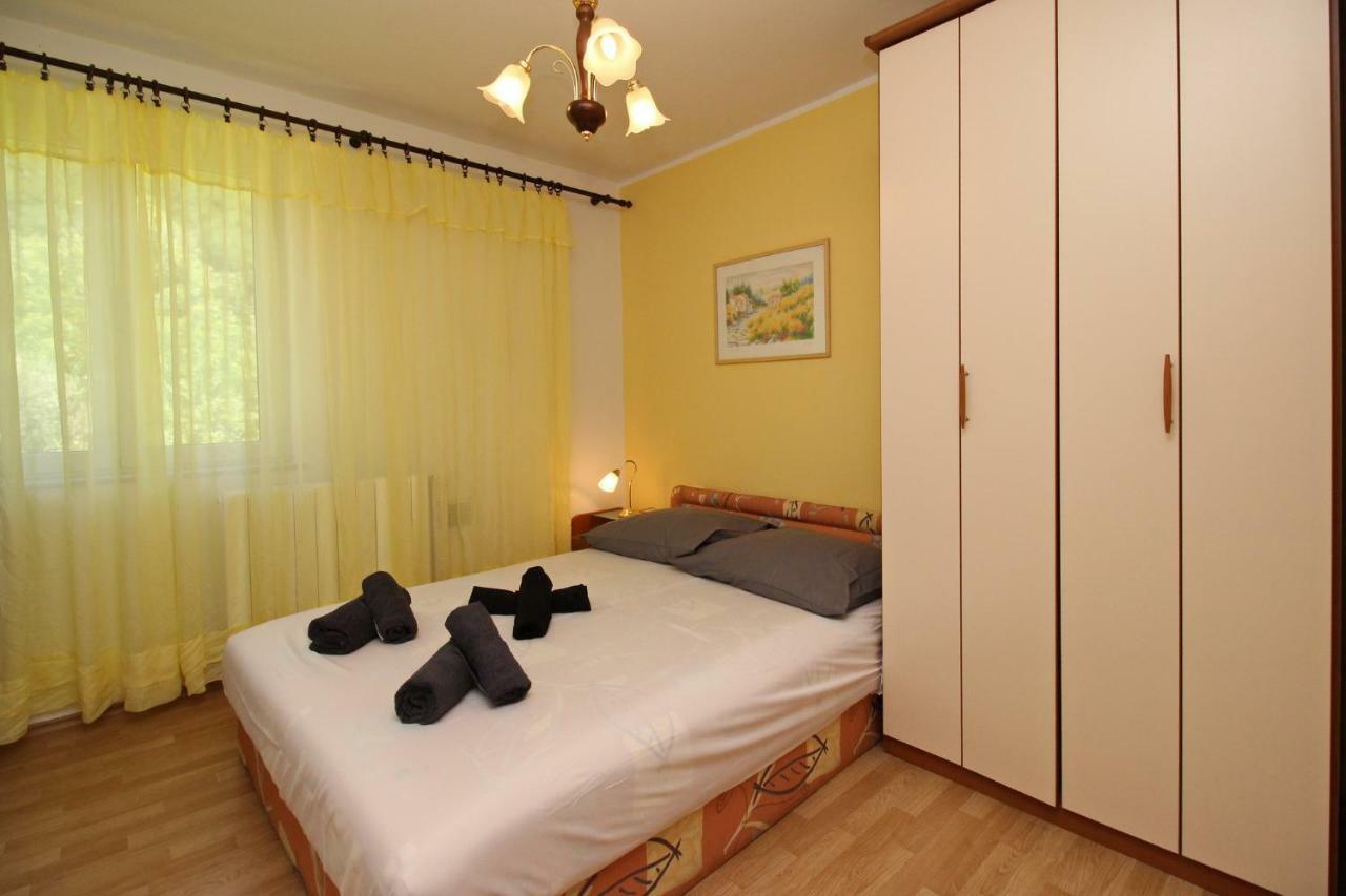 Apartments Alex Baška Extérieur photo